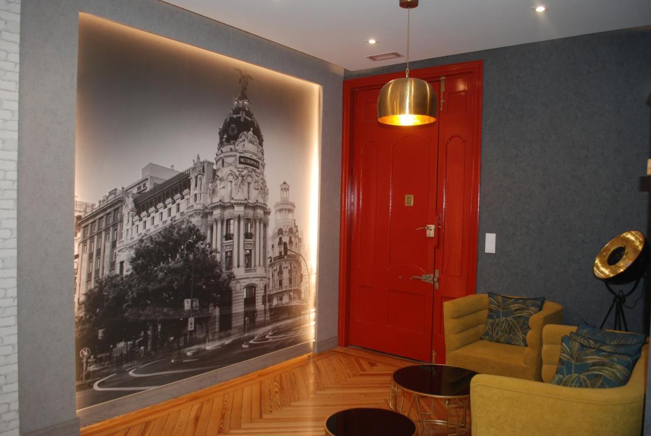 Hostal Avenida Madrid Exterior photo